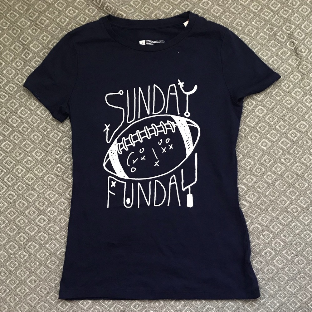 Sunday Funday Tshirt. NWT.